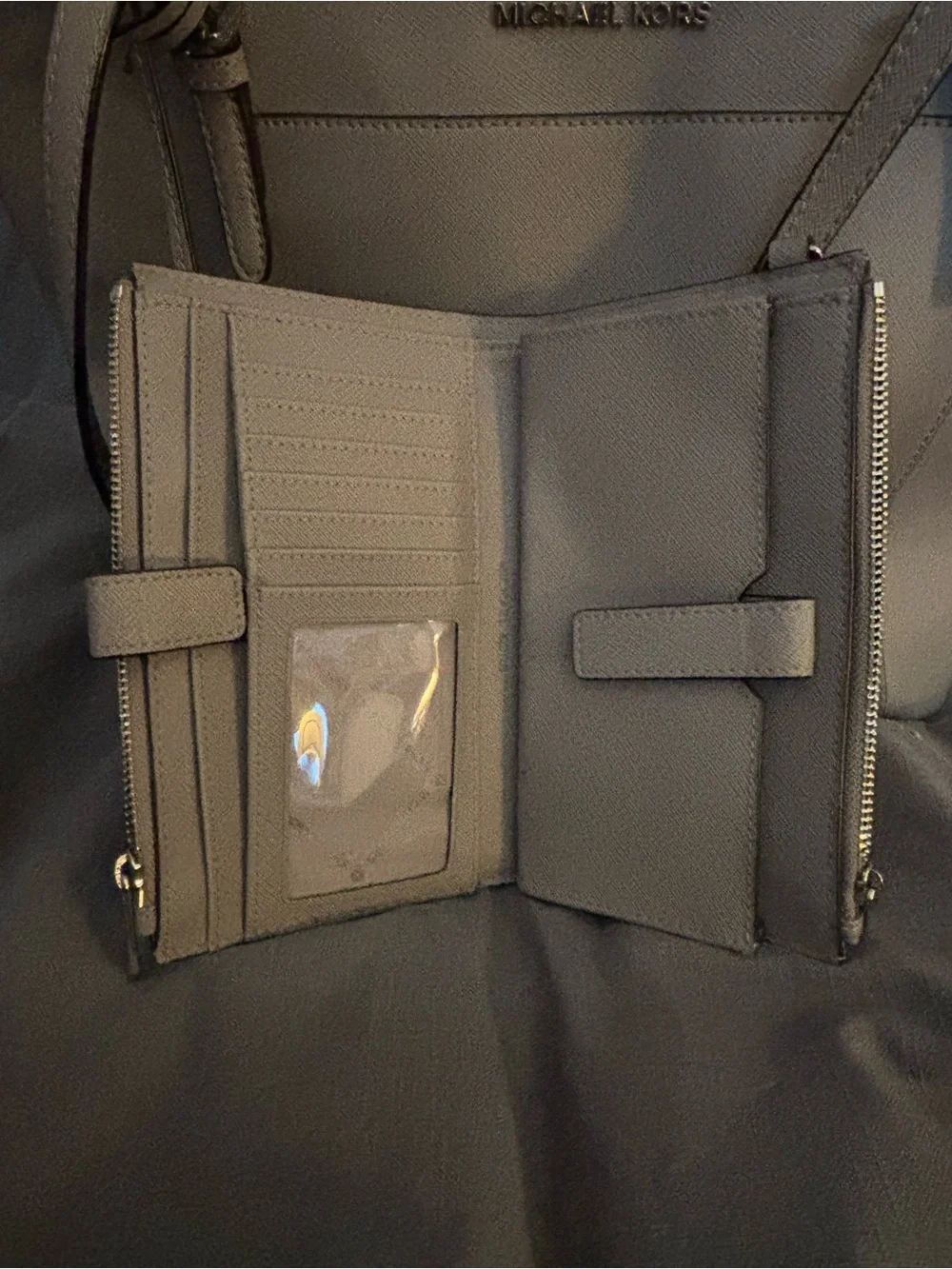 Michael Kors gray leather Tote with Matching Wristlet